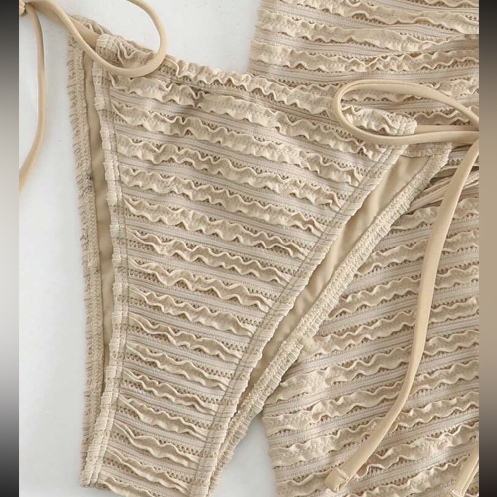 SHEIN Textured Cream Bikini Set - Picture 3 of 8
